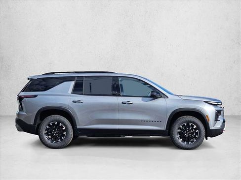 New 2026 Chevrolet Traverse Z71 w/ Enhanced Driving Package AWD/4WD image 5