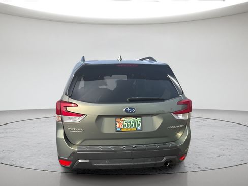 Used 2020 Subaru Forester Limited AWD/4WD image 2