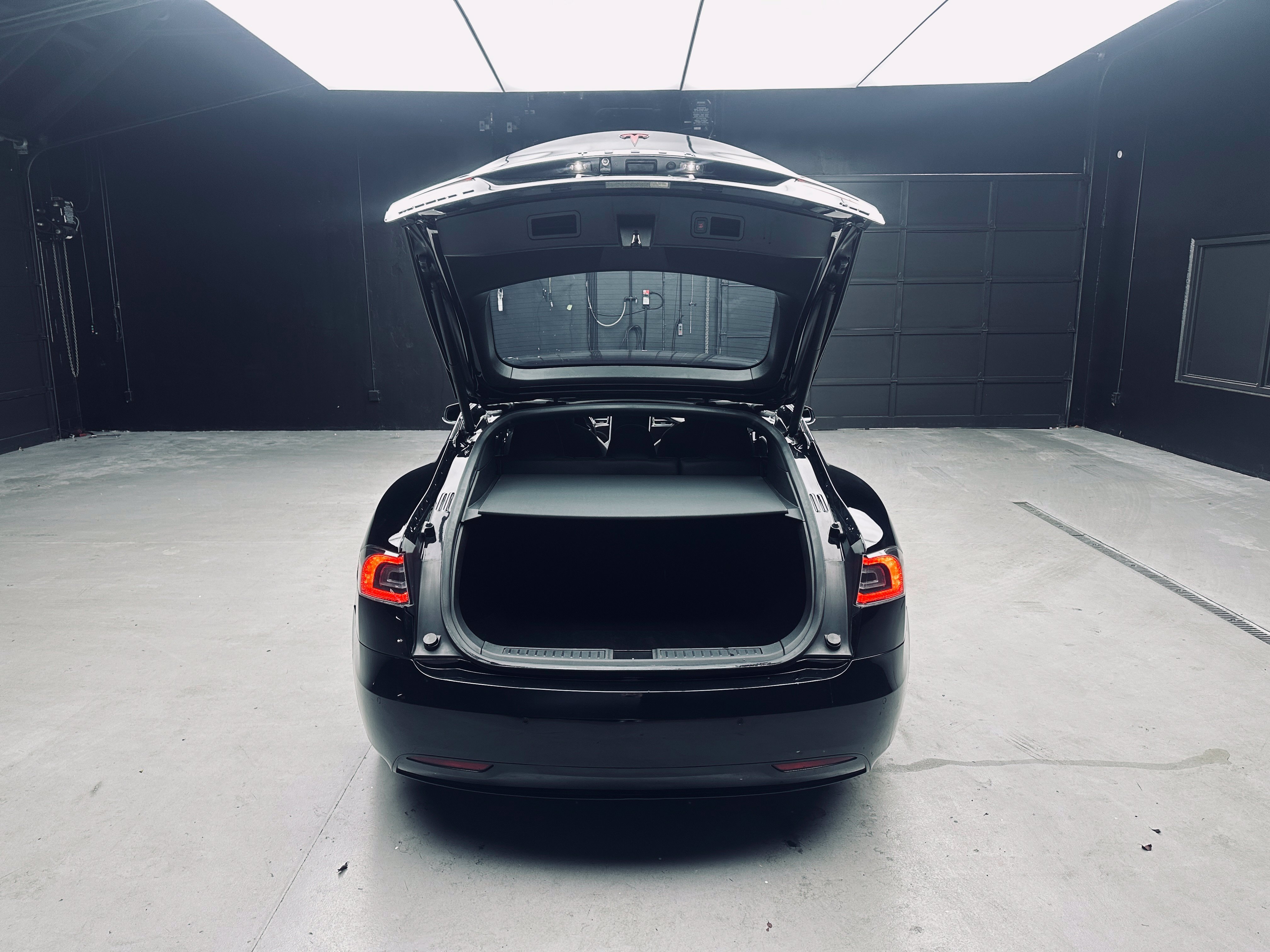 Used 2018 Tesla Model S 75D AWD/4WD image 39