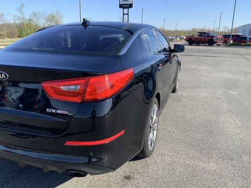 Used 2015 Kia Optima SX w/ SX Turbo Premium Package FWD image 17