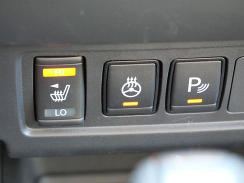 Used 2024 Nissan Frontier PRO-4X w/ Pro Convenience Package image 29