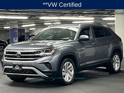 Used 2023 Volkswagen Atlas Cross Sport SE w/ Panoramic Sunroof Package AWD/4WD image 3