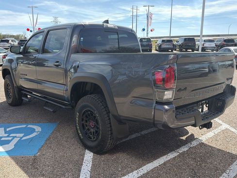 Used 2023 Toyota Tacoma TRD Pro image 7