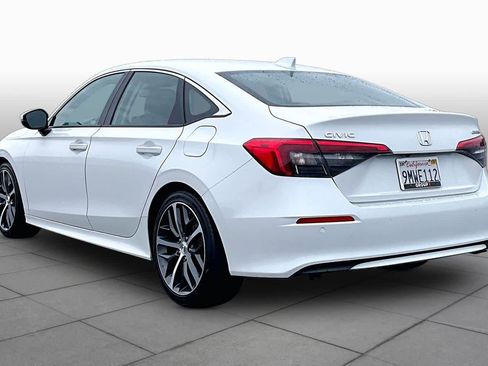 Used 2024 Honda Civic Touring image 11