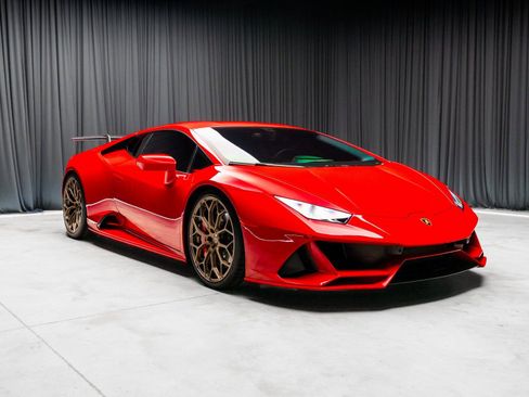 Used 2023 Lamborghini Huracan EVO AWD/4WD image 19