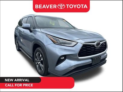 Used 2021 Toyota Highlander XLE