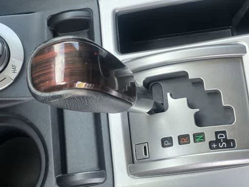 Used 2015 Toyota 4Runner Limited image 16