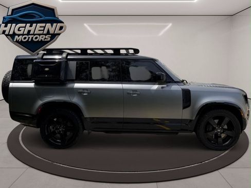 Used 2023 Land Rover Defender 130 X-Dynamic SE AWD/4WD image 7