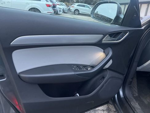 Used 2015 Audi Q3 2.0T Premium Plus image 8