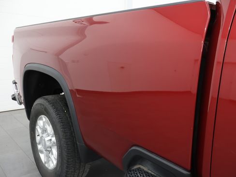 Used 2020 Chevrolet Silverado 2500 LTZ w/ Z71 Off-Road Package AWD/4WD image 26