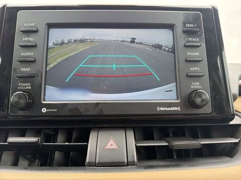 Used 2021 Toyota RAV4 XLE w/ XLE Grade Weather Package image 27