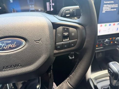 Used 2025 Ford Ranger XLT w/ FX4 Off-Road Package AWD/4WD image 8