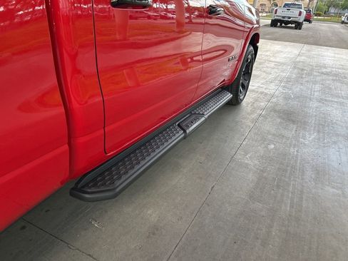 Used 2025 RAM 1500 Big Horn AWD/4WD image 23