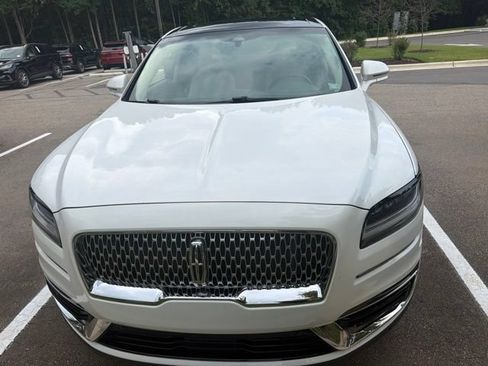 Used 2020 Lincoln Nautilus Reserve w/ Equipment Group 201A FWD image 3