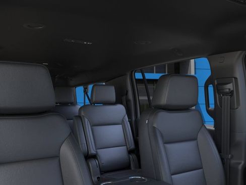 New 2026 Chevrolet Suburban LT w/ Comfort Package RWD image 24
