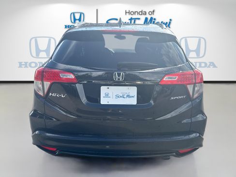 Used 2021 Honda HR-V Sport image 3