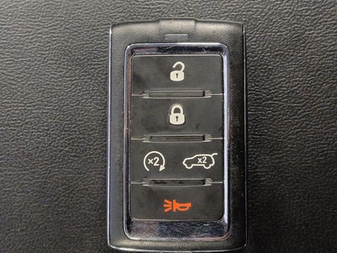 Used 2022 Jeep Grand Cherokee Limited 4xe AWD/4WD image 32