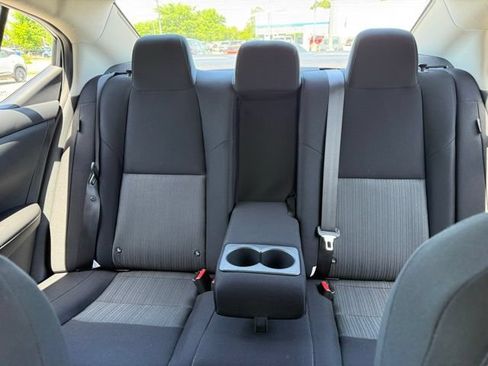 Certified 2020 Nissan Sentra SV FWD image 24