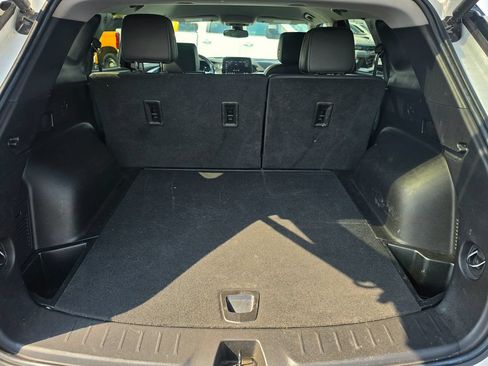 Used 2023 Chevrolet Blazer LT AWD/4WD image 6