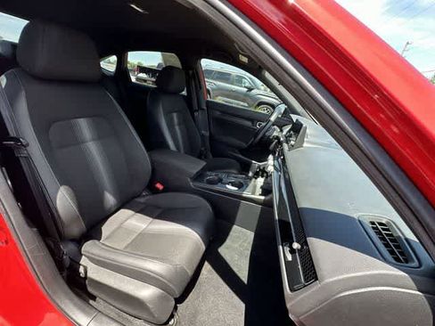 Used 2025 Honda Civic Sport image 20