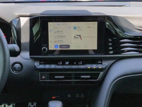 Certified 2026 Toyota Camry SE FWD image 17