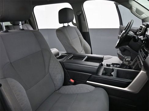 Used 2022 Toyota Tundra SR5 image 25