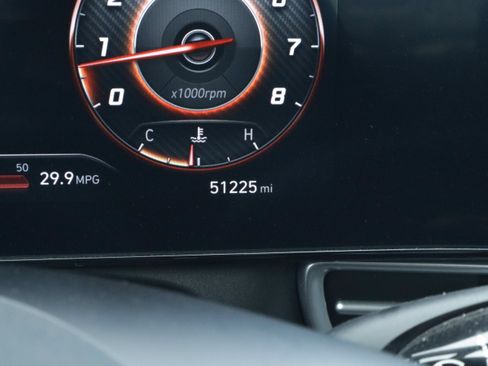 Used 2024 Hyundai Elantra Limited FWD image 29