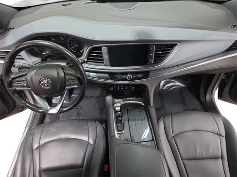 Certified 2023 Buick Enclave Essence image 9