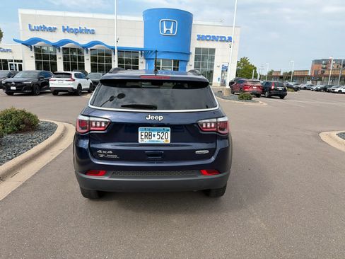 Used 2020 Jeep Compass Latitude w/ Cold Weather Group AWD/4WD image 6