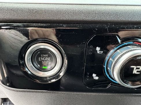 Certified 2024 GMC Sierra 1500 SLT image 16