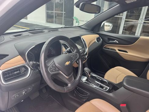 Certified 2022 Chevrolet Equinox Premier FWD image 20