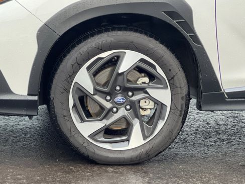 Used 2025 Subaru Crosstrek 2.5i Limited w/ Crosstrek Mirror Package image 26