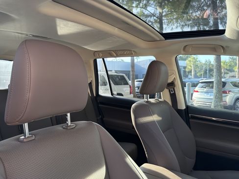 Certified 2023 Lexus GX 460 Premium w/ Premium Package AWD/4WD image 42