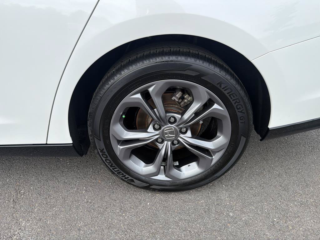 Certified 2025 Honda Accord EX-L image 30