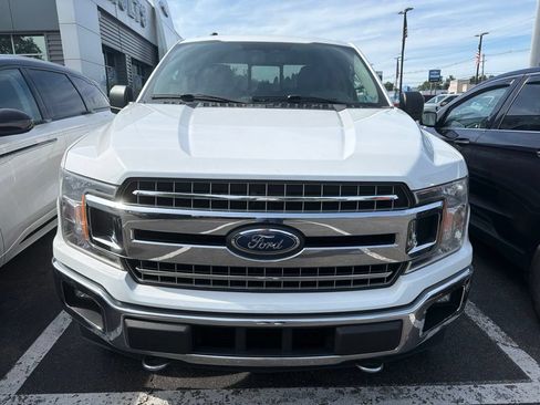 Used 2018 Ford F150 XLT w/ Equipment Group 302A Luxury AWD/4WD image 2
