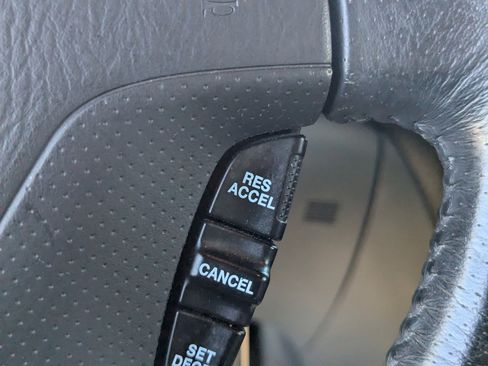 Used 2006 Acura MDX Touring image 30