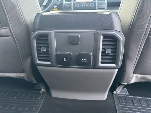 Used 2018 Ford F150 XLT w/ Equipment Group 302A Luxury image 18