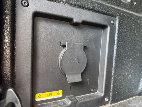 Used 2023 Ford F150 XLT w/ Equipment Group 302A High RWD image 19