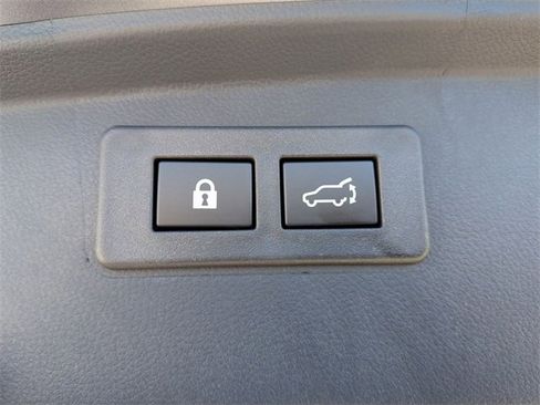 New 2025 Subaru Outback Limited image 30