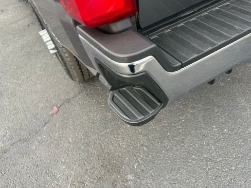 Used 2025 Ford F350 XLT w/ FX4 Off-Road Package image 13