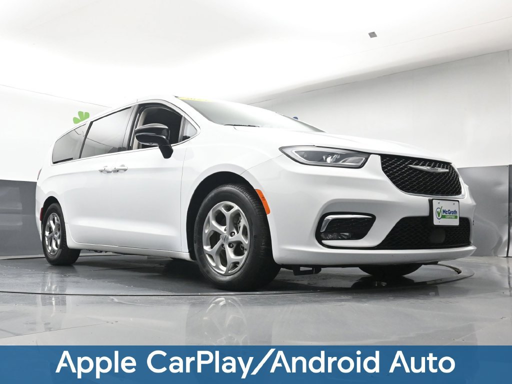 Used 2024 Chrysler Pacifica Limited FWD image 27