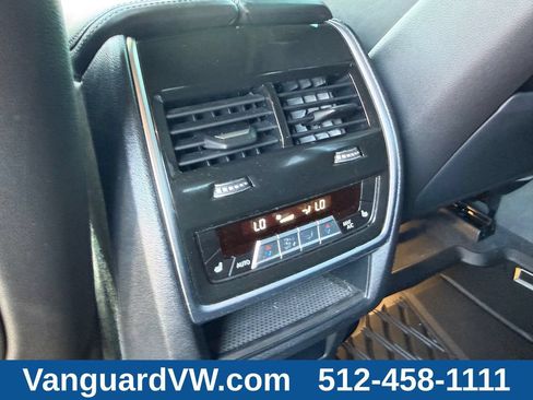 Used 2023 BMW X6 M50i w/ Executive Package AWD/4WD image 25