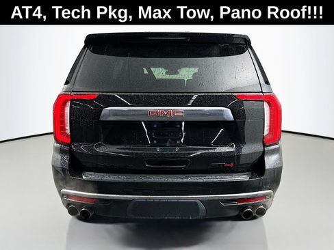 Used 2024 GMC Yukon AT4 w/ Technology Package AWD/4WD image 7