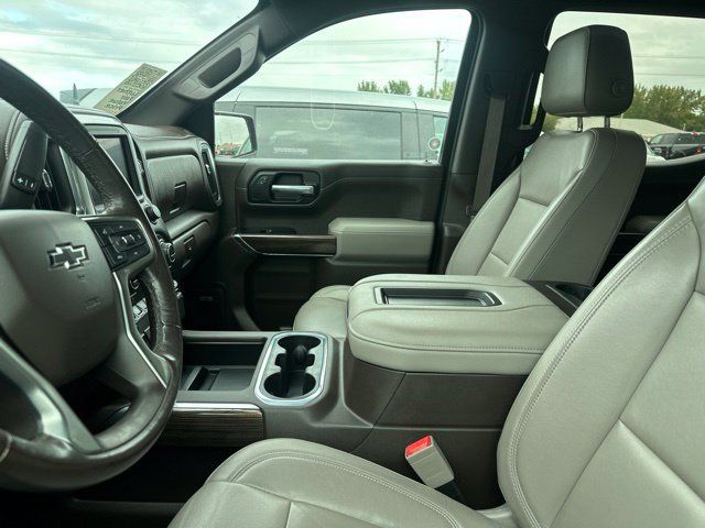 Used 2019 Chevrolet Silverado 1500 LT Trail Boss AWD/4WD image 5