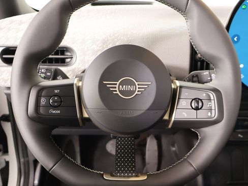 New 2026 MINI Cooper 2-Door Hardtop FWD image 3