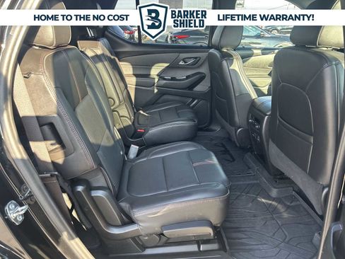 Used 2023 Chevrolet Traverse RS w/ LPO, Floor Liner Package image 27