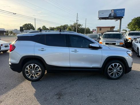 Used 2019 GMC Terrain SLT AWD/4WD image 4