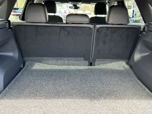 Certified 2025 Volkswagen Atlas Cross Sport SE image 26