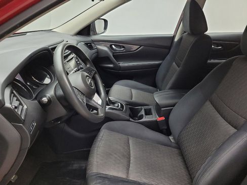 Used 2017 Nissan Rogue S AWD/4WD image 17