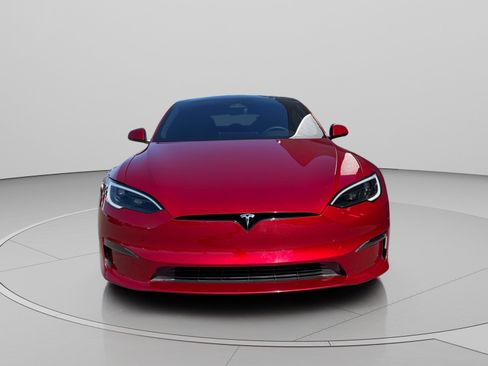 Used 2025 Tesla Model S image 8